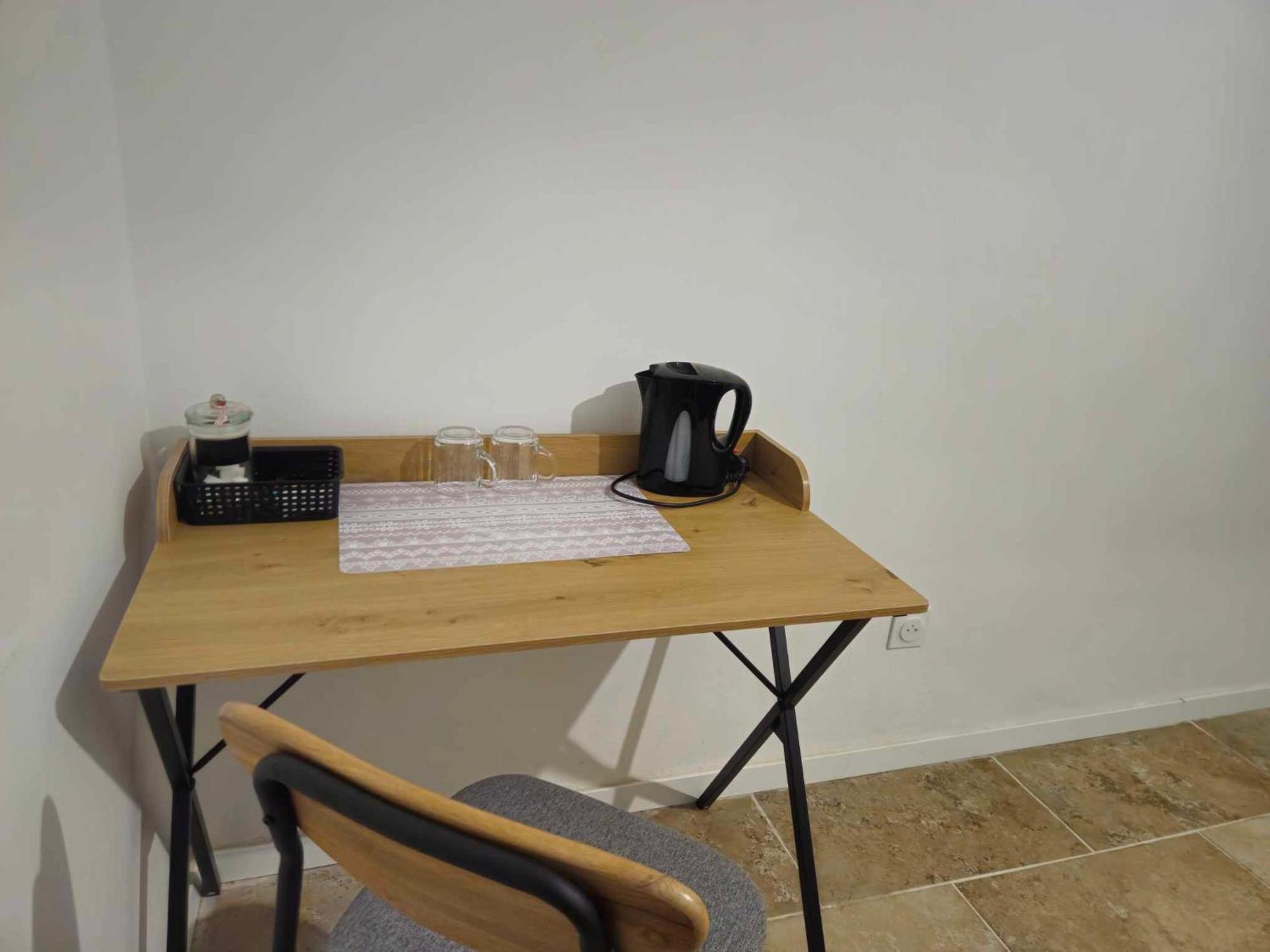 Bed and Breakfast Av De Bordeaux Narbonne Exterior foto